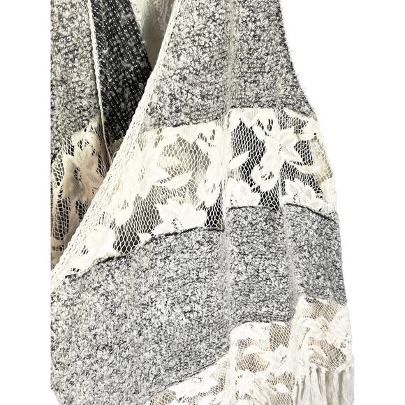 ANTHROPOLOGIE RYE Women’s Mixed Media Boho Fringed Lace Sweater Vest - Picture 4 of 7